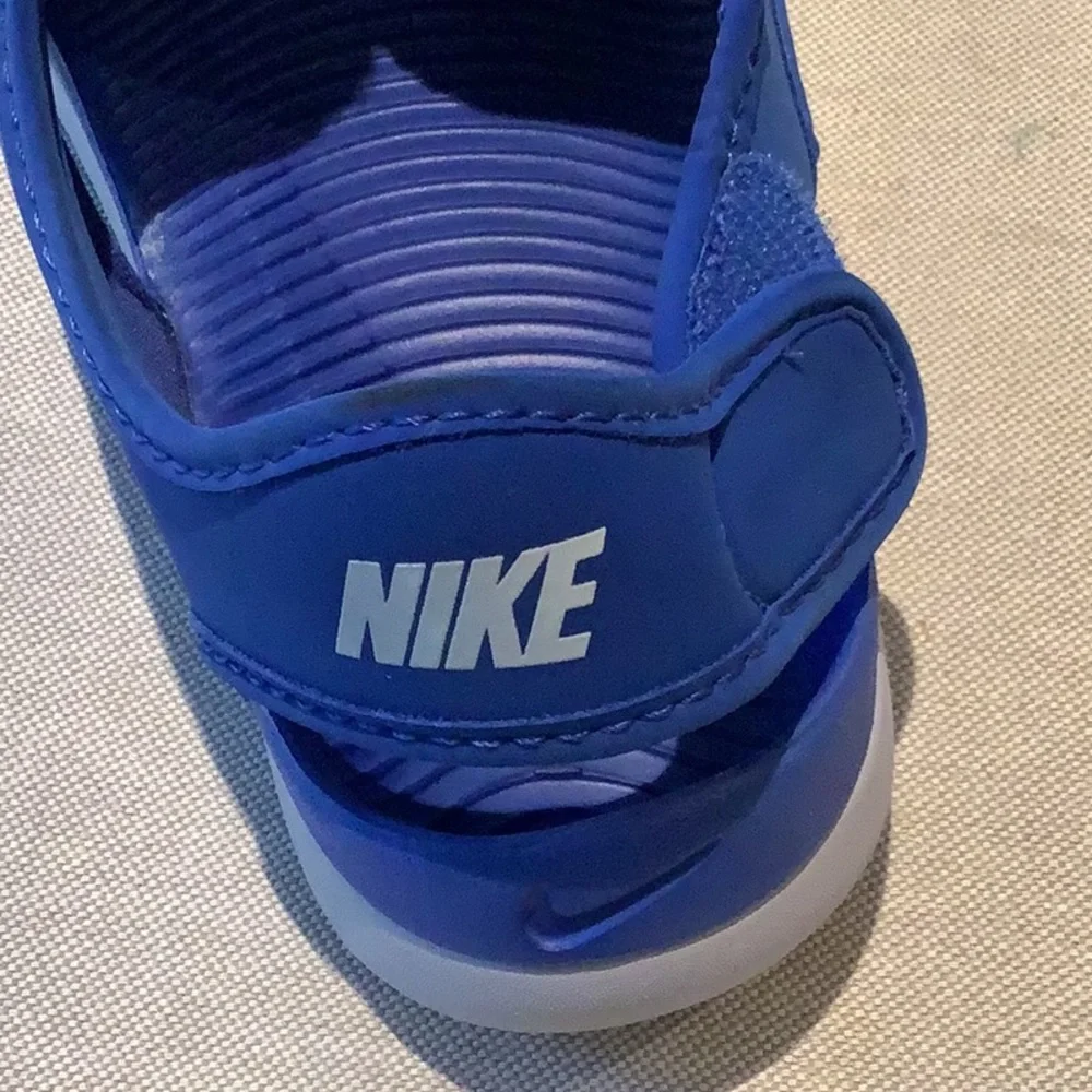 Nike - Land or Water SANDALS - LITTLE/BIG KIDS - Game Royal/Wolf Gray Boys